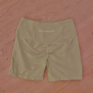 COPY - BRAND NEW ALPHALETE shorts